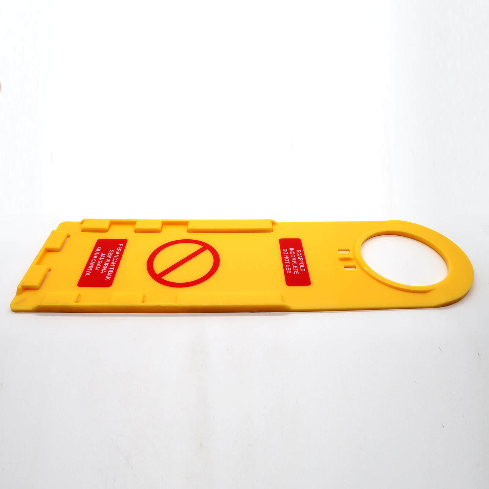 yellow scaffold tag