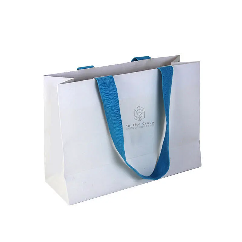 Gift bag，Paper bag，Hand holding  bag，Kraft paper bags