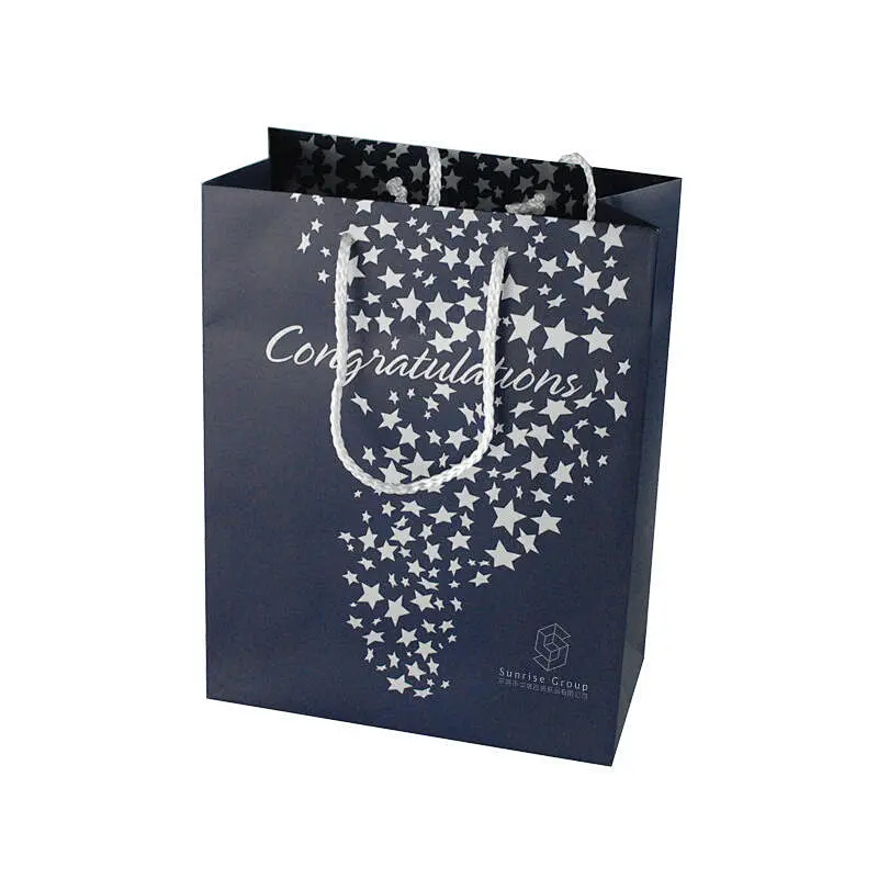 Gift bag，Paper bag，Hand holding  bag，Kraft paper bags, paper bag shopping,Hand bag