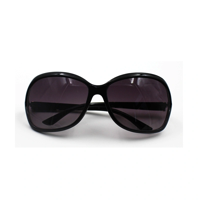Custom wholesale gray lens plastic frame women sunglasses