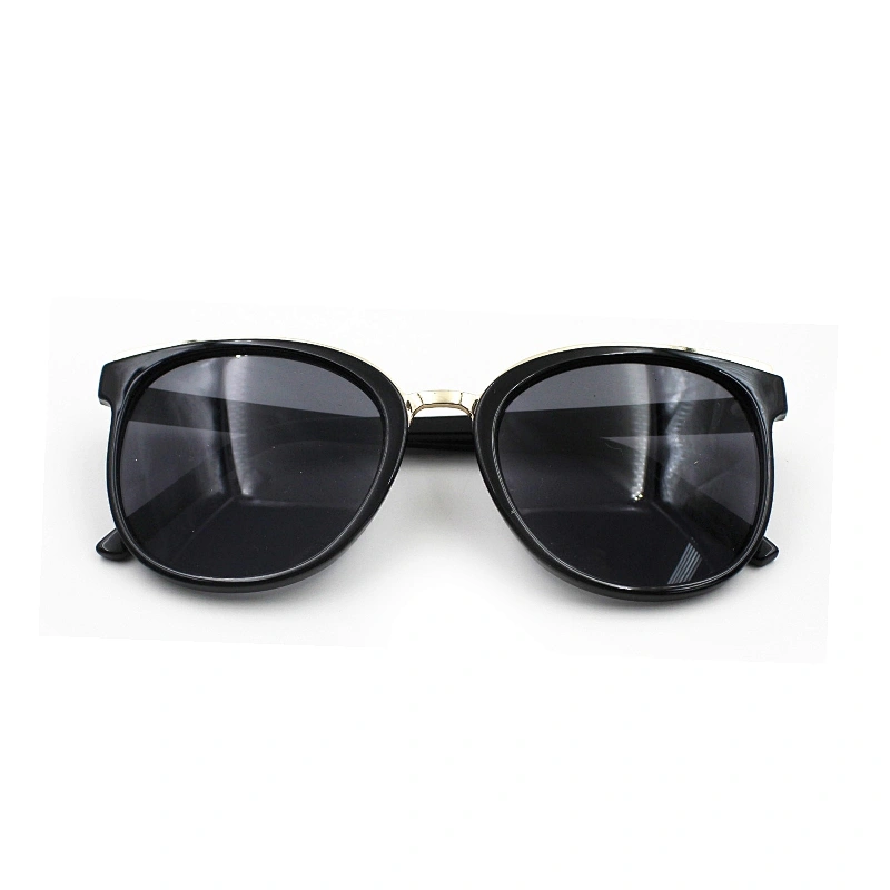 2021 Shades retro fashion slim temple metal bridge sunglasses
