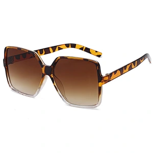 Hot Selling Oversize Square Frame Sun Glasses New Fashion Eyewear Fashion Women Shade Sunglasses