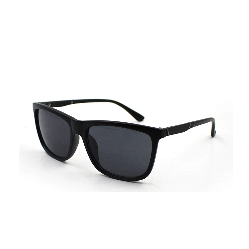 2021 Fashion OEM grey lens PC material plastic sun glasses