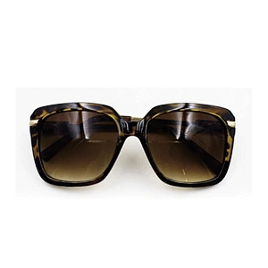 Fashion new demi plastic frame oversized sunglasses