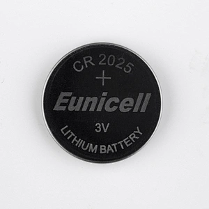 High capacity CR2025 3V Lithium Manganese Button Battery for Watch Calculator Dictionary Remote