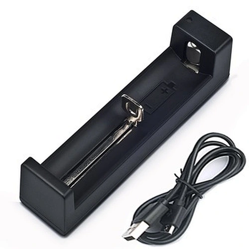 100-240V US Plug 18650 Battery Charger China factory cheap charger