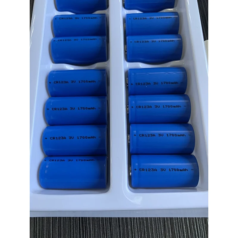 CR1/2A 3V Lithium Battery Non-rechargeable CR17250 Li-MnO2 Battery Cell