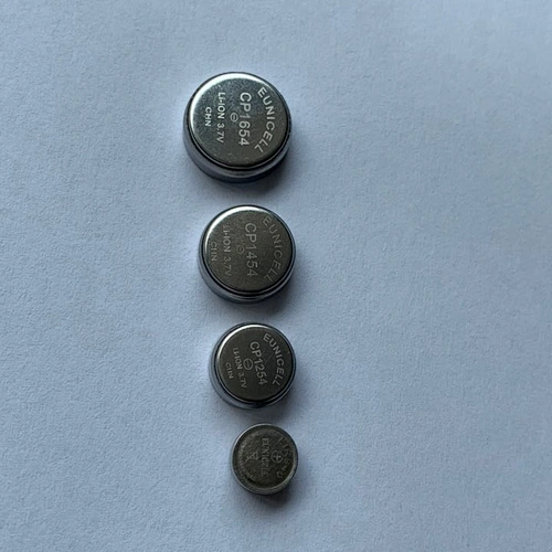 Eunicell LIR940 3.6v coin battery pack with lead wires and connector