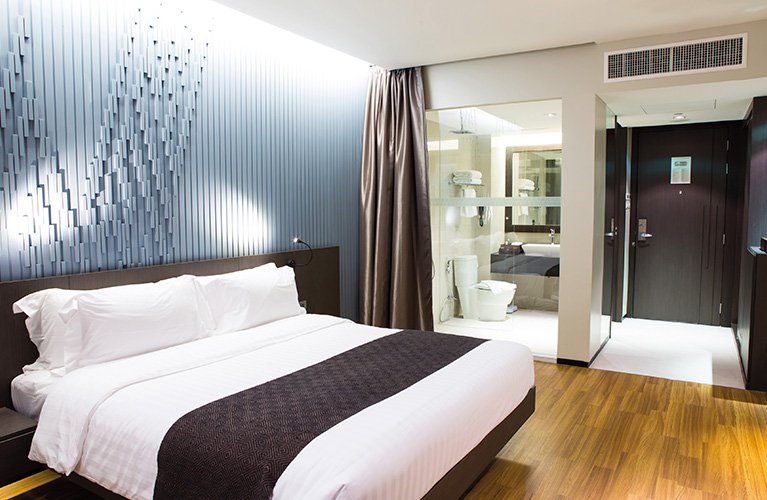 Omnitec hotel equipment for security