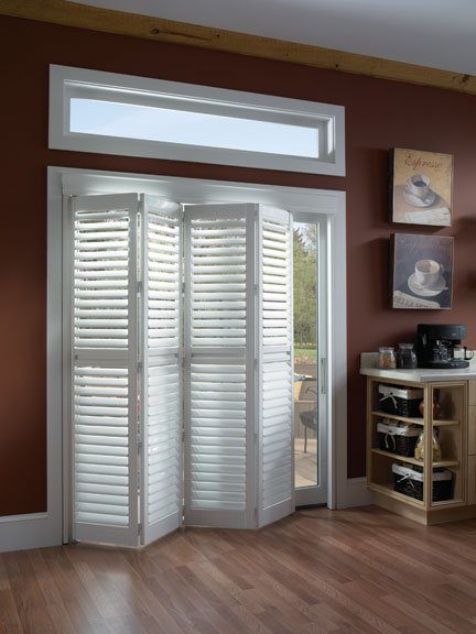 plantation shutter
