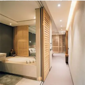 Sliding shutter