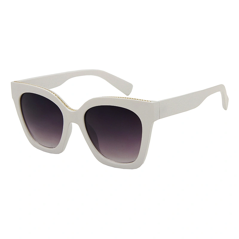 Small fashion plastic women polarized trending sunglasses