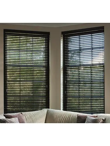 venetian blinds