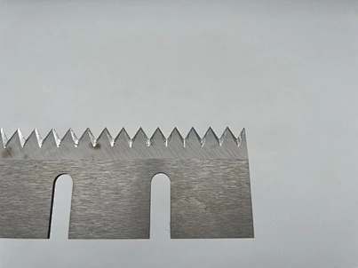 Teeth Blade with 3 Slots