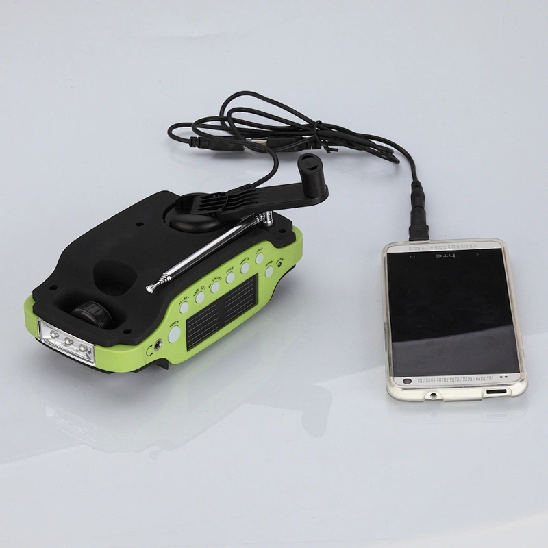 Hot Sale Portable Emergency Solar Powered Dynamo AM FM Radio Flashlight