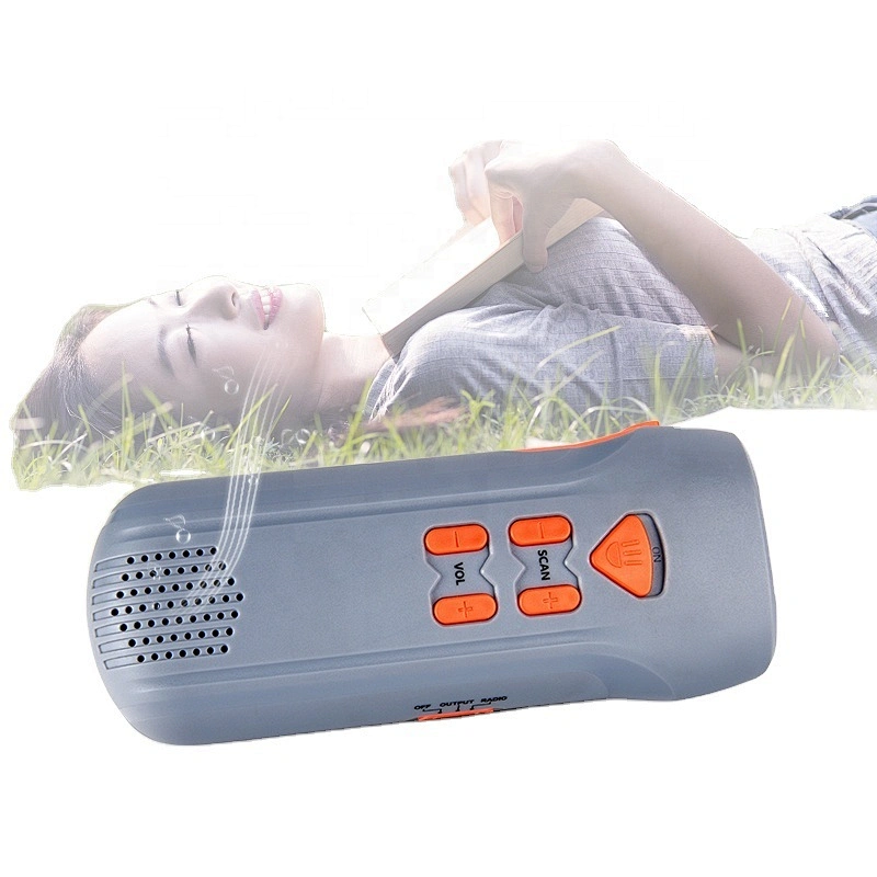 Hand Crank Emergency Radio Charger Flashlight