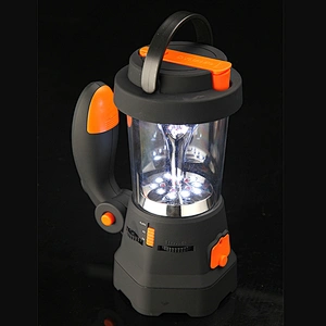 SOS Distress Signal Flashlight with Cranking Radio for Outdoor SOS Siren