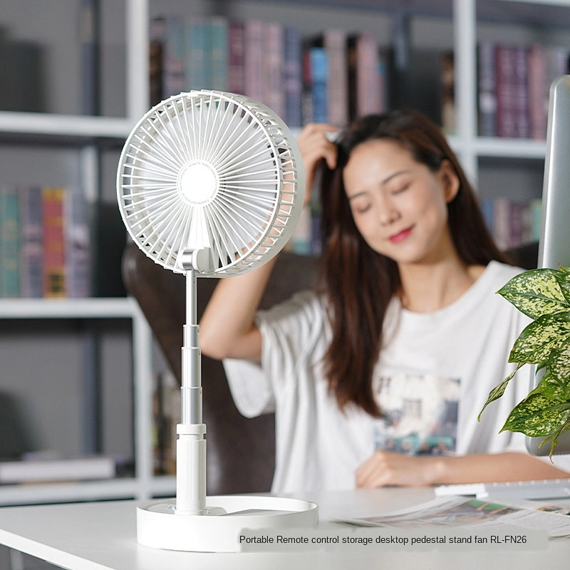 Portable remote control can accommodate usb mini portable desktop fan