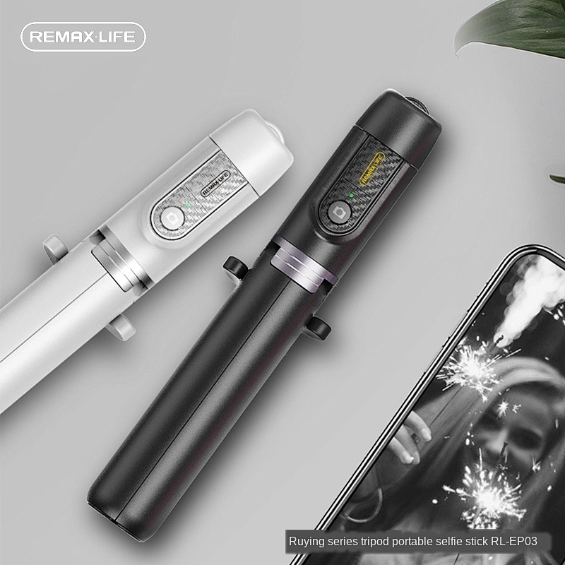 Exquisite and compact appearance auto smart shooting selfie stick selfie bluetooth tripod for smartphone