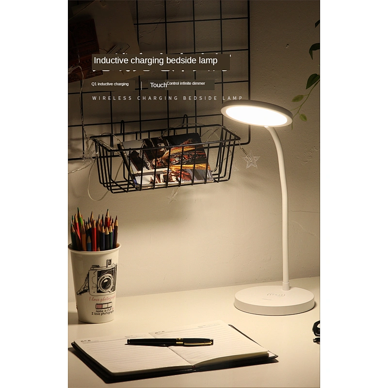 Simple design of lamp holder manufacture led desk lamp light with wireless charging