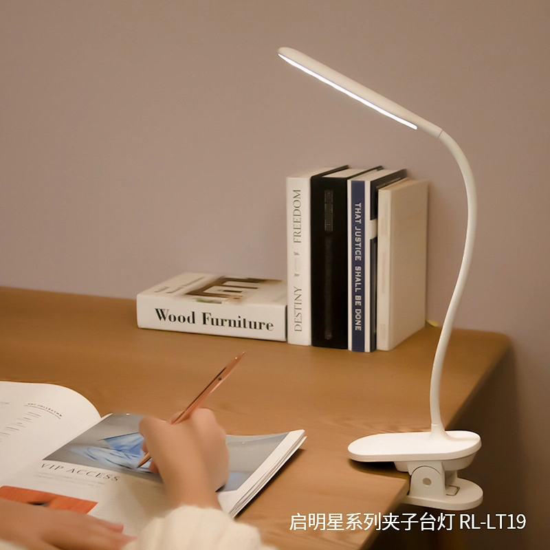 Brightness memory function large capacity battery 4000K natural light usb modern table lamp