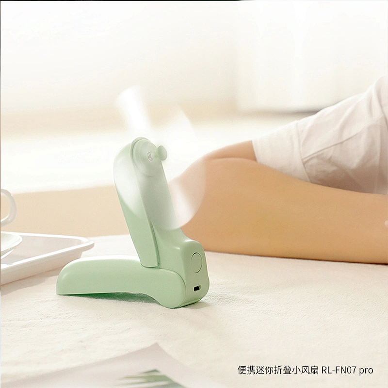 Lightweight and small body design 270-degree joint folding technology usb mini portable fan
