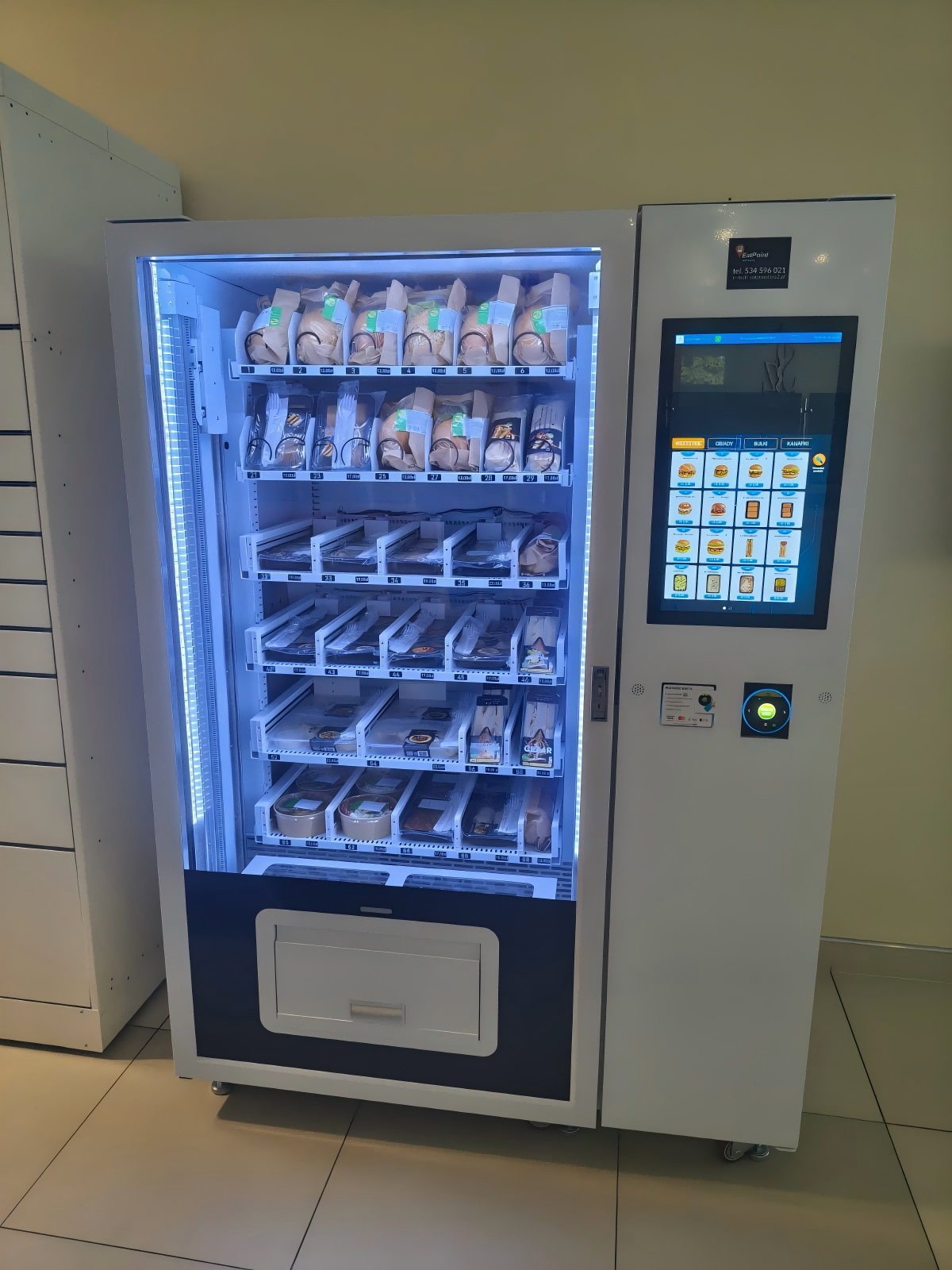 This bakery vending machine is suitable for selling bread.
