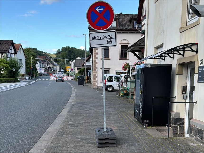 Unmanned Retail Gourmet Foods in France