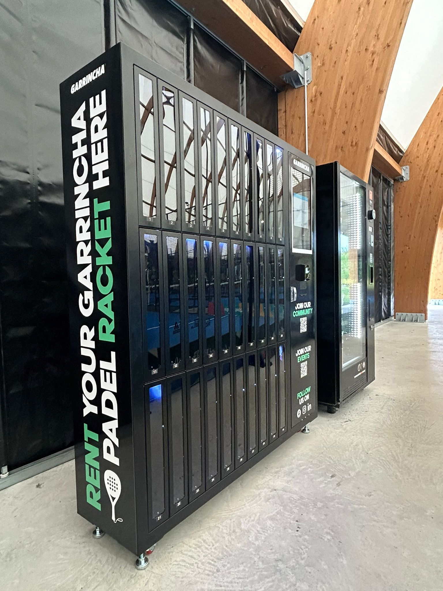 Badminton Racket Vending Machine customer case
