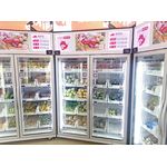 24/7 unbemannter praktischer Laden, Supermarktlösung zum Verkauf. Selbstbedienungsladen voller intelligenter Kühlschrankautomaten.
