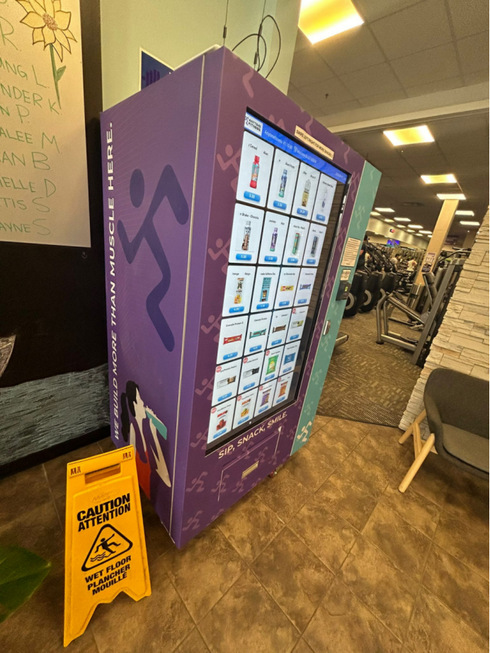 Vending machine with membership management system
