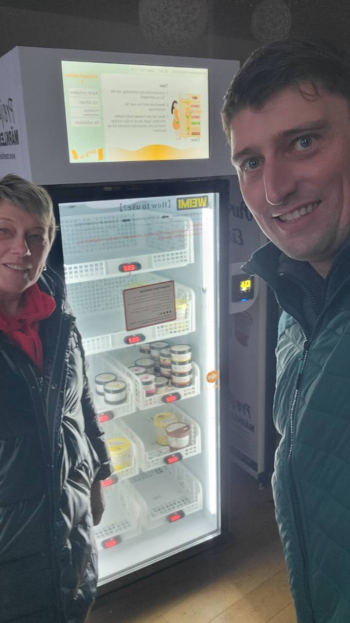 German Client Expands Ice Cream Business with Weimi Weight Sensor Vending Machine