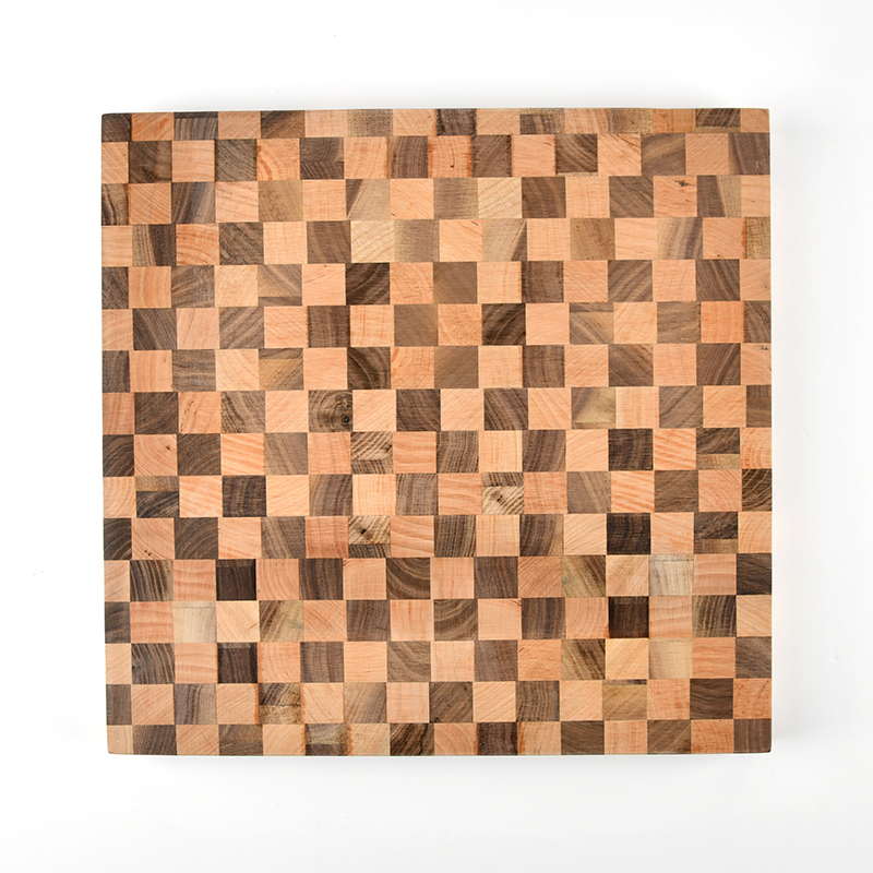 End Grain Walnut Cutting Board 33x33x3