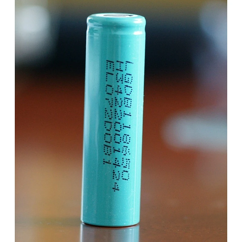 18650 Rechargeable Battery 3.7V 2200mAh for Outdoor Power System