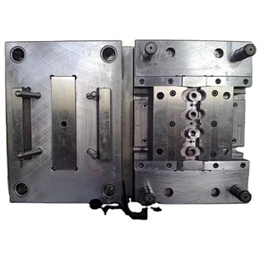 Custom harness injection mould