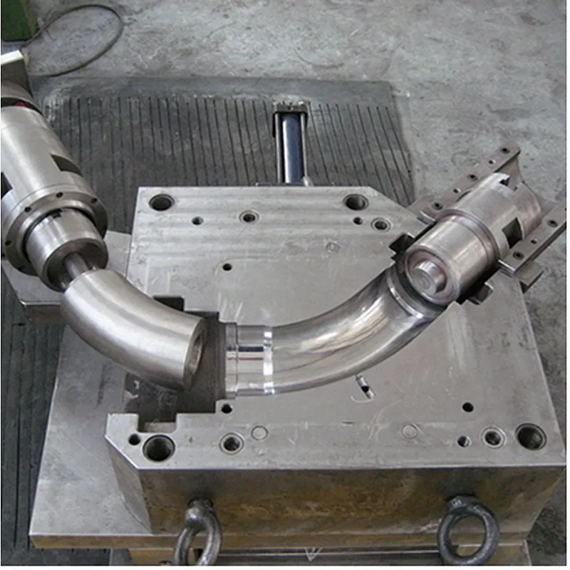 Reliable and Cheap oem vr box injection mould China Big Manufacturer Good Price