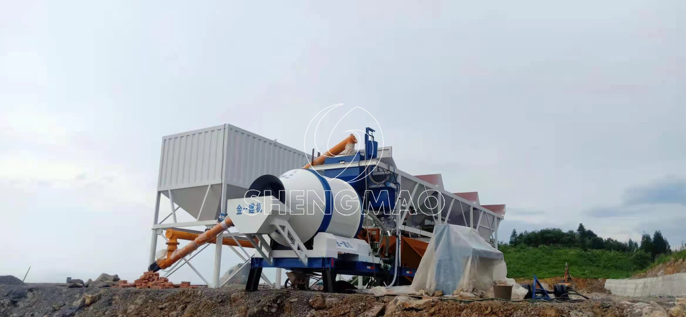 Newly installed YHZM30 type mobile concrete batching plant