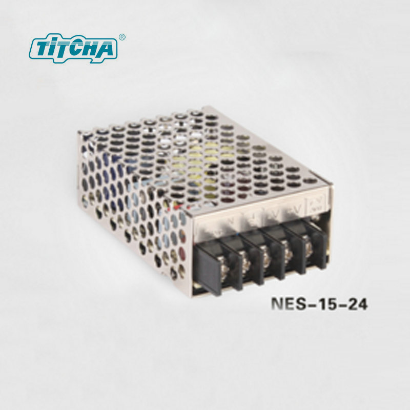 DC constant voltage switching power supply