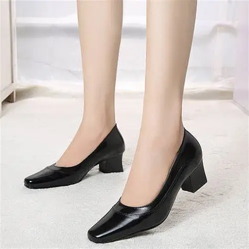 Leather Shoes (Female)