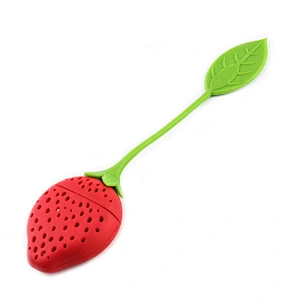 Unionsource Wholesale household strawberry shaped lovely silicone tea strainer with leaves the handle