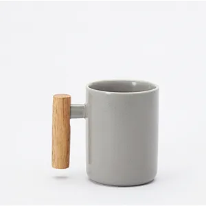 Unionsource Creatively New Designed Coffee Ceramic Mug With Wood Handle And Lid