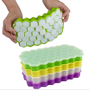 Union Source New Eco-Friendly  Reusable Food Grade DIY  Colorful Kitchen  Ice Cube Mold  With Lid