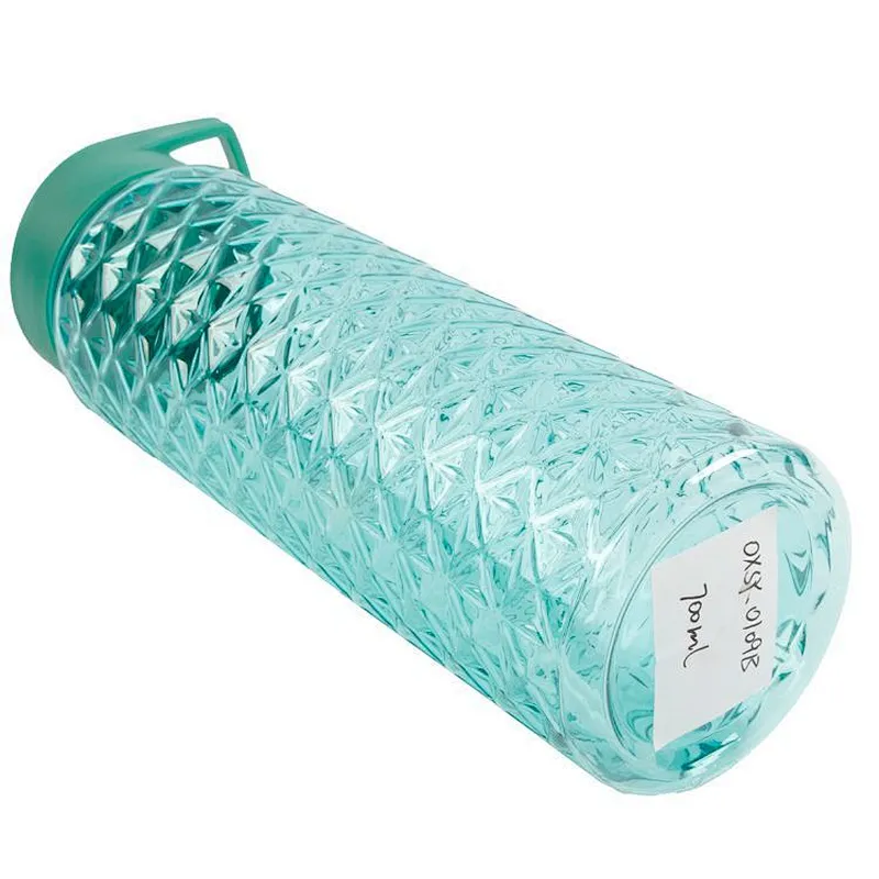 wholesale long service life portable green plastic sports water bottle with straw