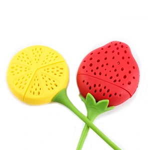 Unionsource Wholesale household strawberry shaped lovely silicone tea strainer with leaves the handle