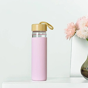Hot Selling Customized Gym Sport Vacuum Insulated Glass Drinking Water Bottle With Bamboo Wood Cover
