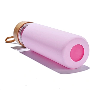 Hot Selling Customized Gym Sport Vacuum Insulated Glass Drinking Water Bottle With Bamboo Wood Cover