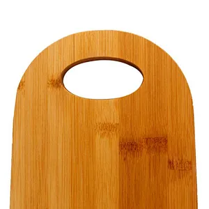 High quality new design custom kitchen use long lasting bamboo cutting board with handle