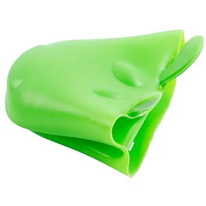 Union Source promotional kitchen custom waterproof heat resistant non slip cooking silicone oven mitt clips