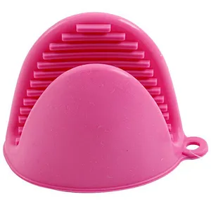 Union Source promotional kitchen custom waterproof heat resistant non slip cooking silicone oven mitt clips