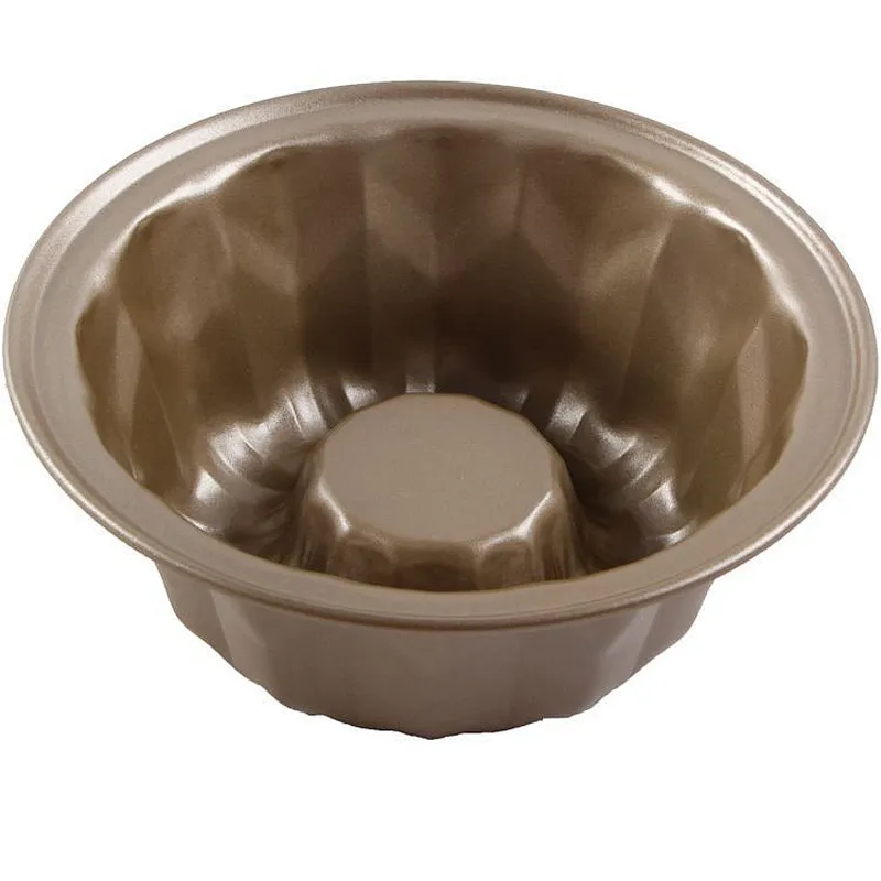 Factory direct sales household food grade spiral shape fluted carbon steel kitchen cake decorating pans molds